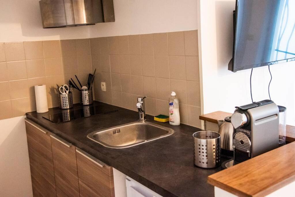 Appartement 2 Personnes, Place St Sauveur A 2Min Caen Kültér fotó